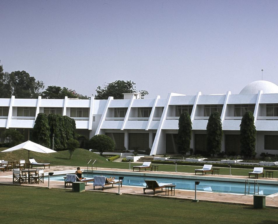 Radisson Jass Hotel, Khajurāho Exterior foto